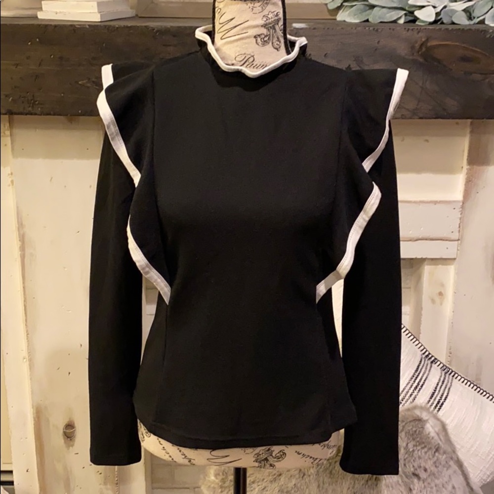 Ruffle shirt